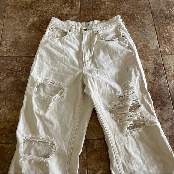 BDG Jeans - Picture 5 of 6